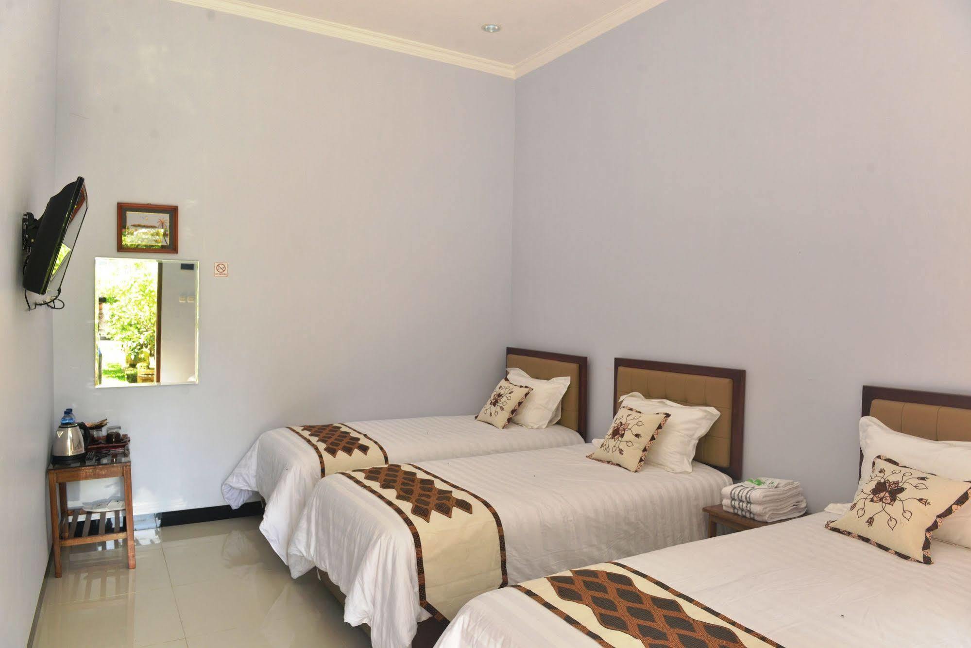 Malang Hill Syariah Redpartner Hotel Exterior foto