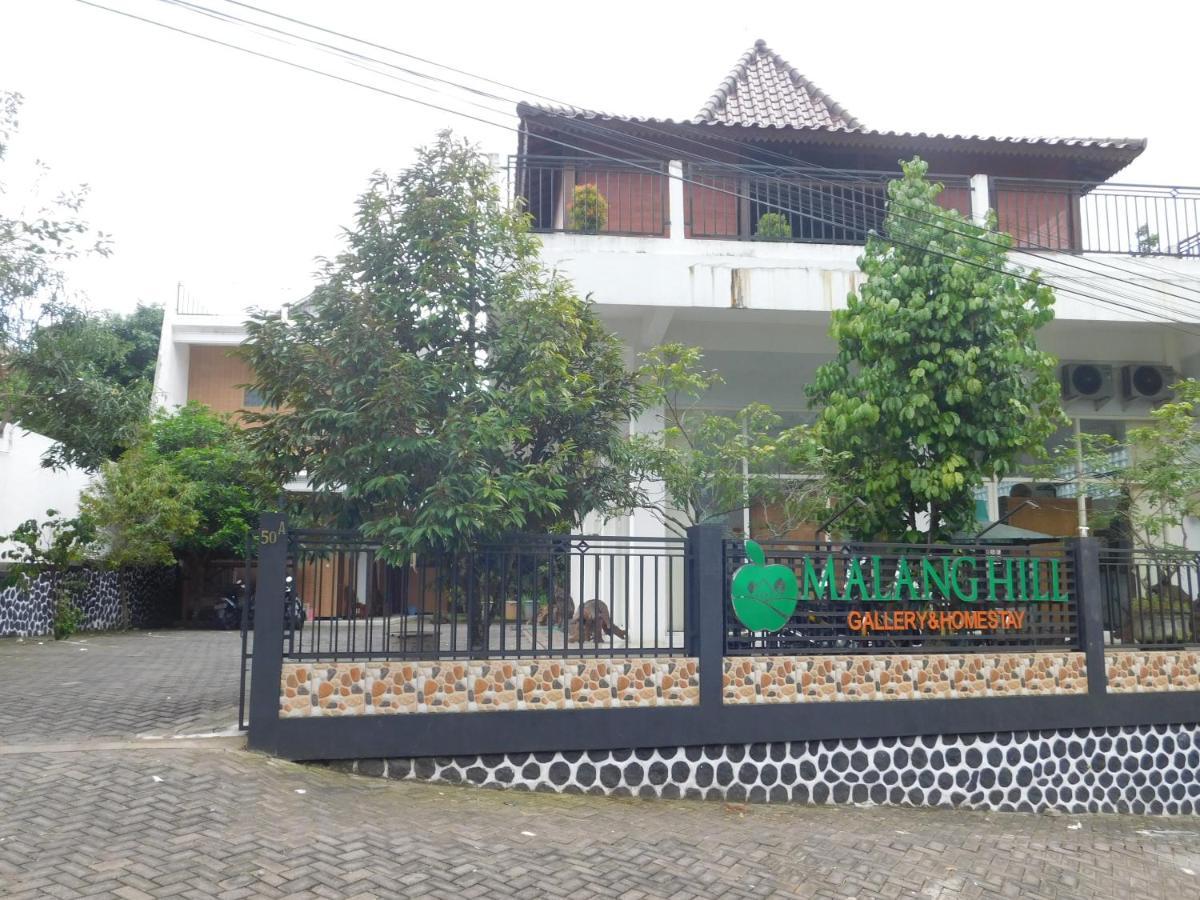 Malang Hill Syariah Redpartner Hotel Exterior foto